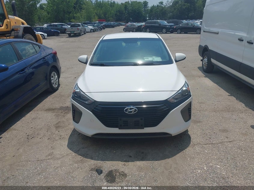 2019 HYUNDAI IONIQ HYBRID BLUE — Фото 12