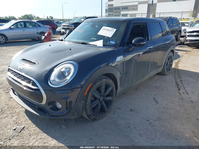 2016 MINI CLUBMAN auction photo 2