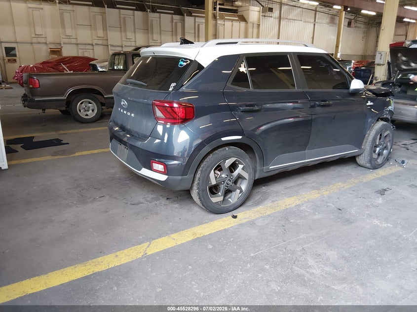 2022 HYUNDAI VENUE auction photo 4