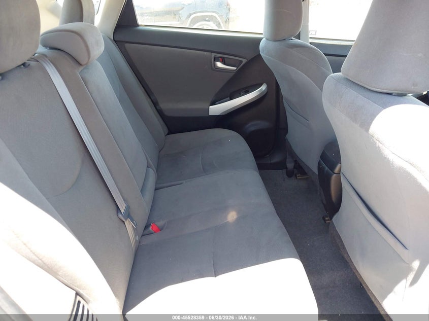 2014 TOYOTA PRIUS auction photo 8