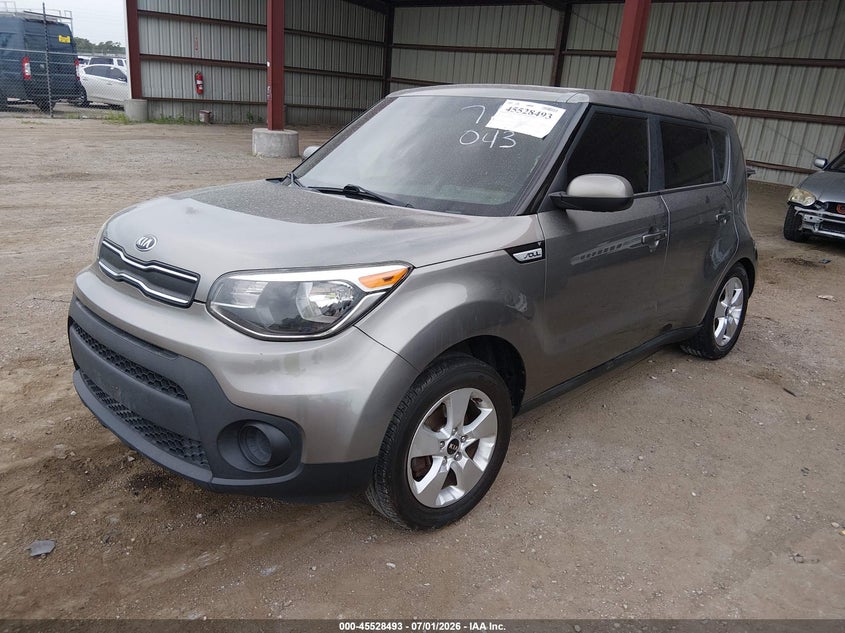 2017 KIA SOUL · Photo 2