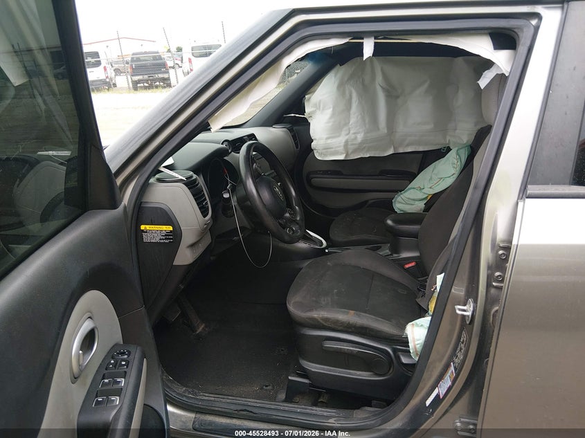 2017 KIA SOUL · Photo 5