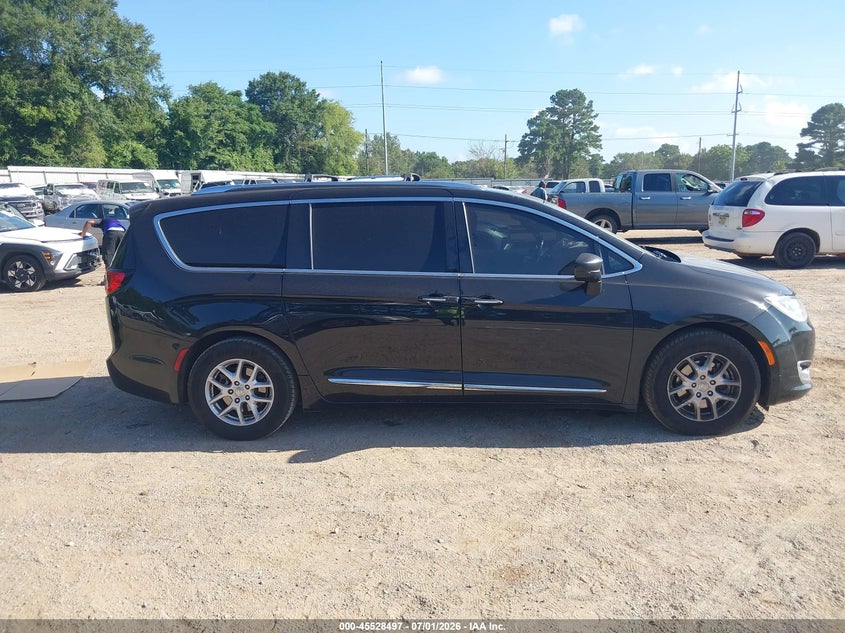 2020 CHRYSLER PACIFICA TOURING L · Фото 13