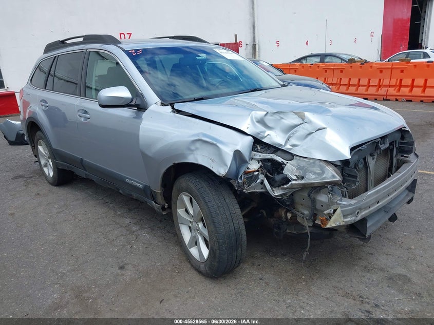 Vin: 4s4brbcc9d3207244, lot: 46026809, subaru outback 2.5i premium 2013 img_1