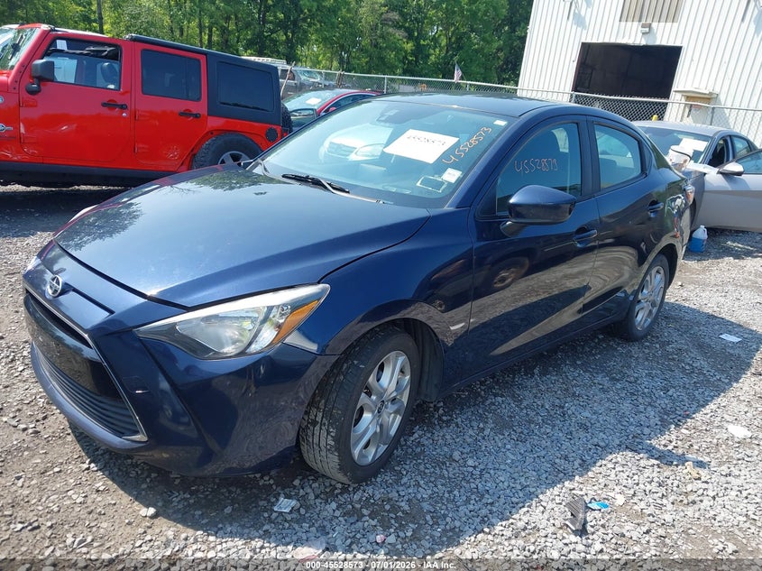 Vin: 3mydlbzvxgy100370, lot: 46026817, scion ia 20162