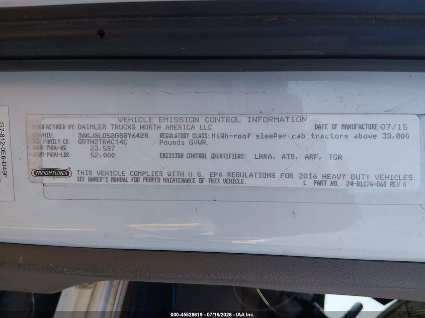 2016 FREIGHTLINER CASCADIA 125 auction photo 8