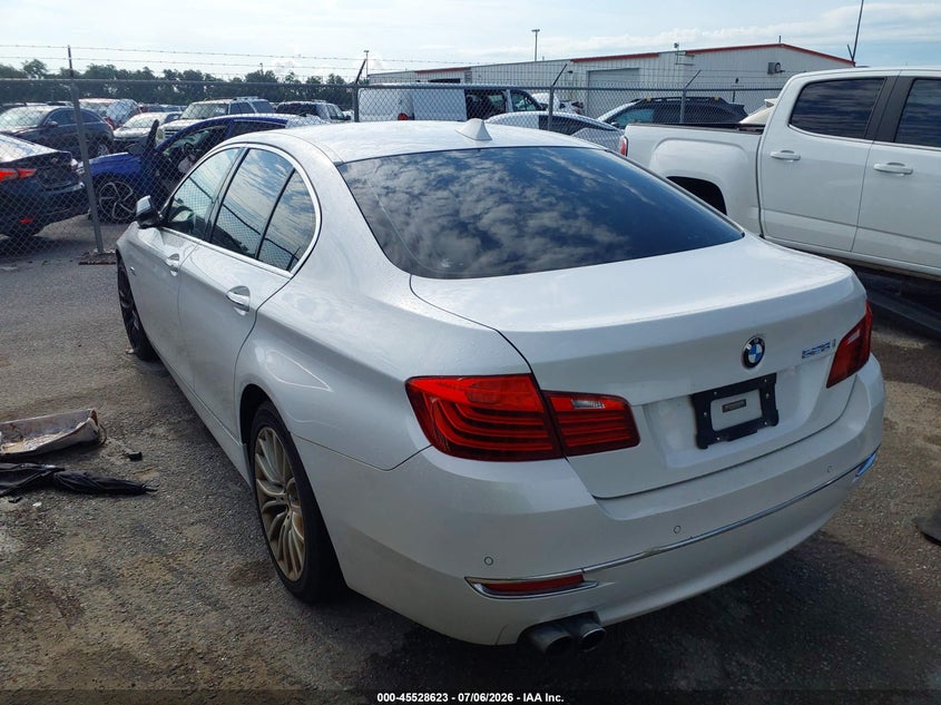 AtlanticExpress - BMW 5 Series