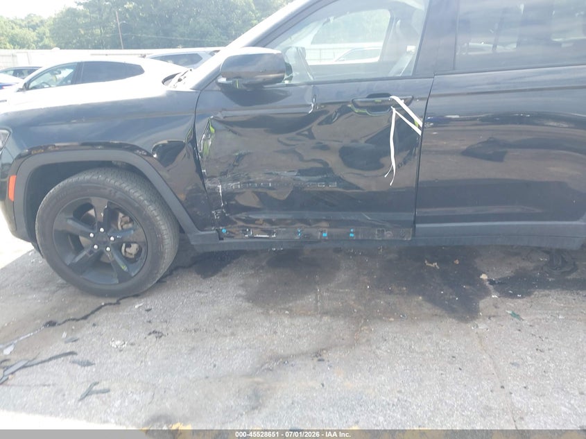2022 JEEP GRAND CHEROKEE L auction photo 6