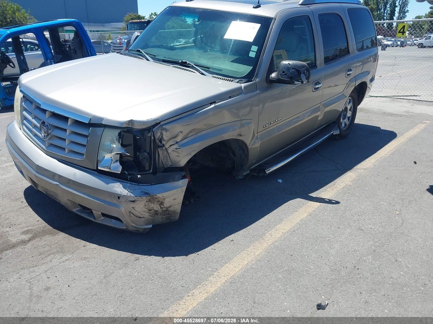 2003 CADILLAC ESCALADE auction photo 6
