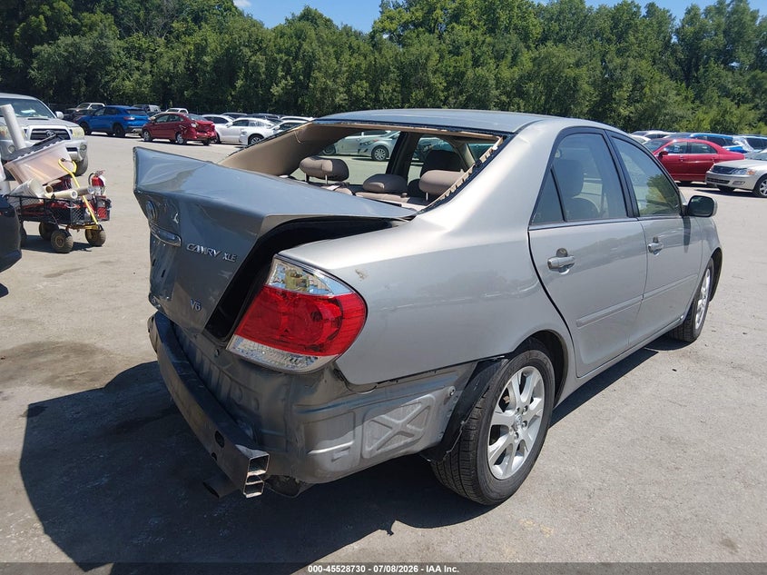 2005 TOYOTA CAMRY auction photo 4
