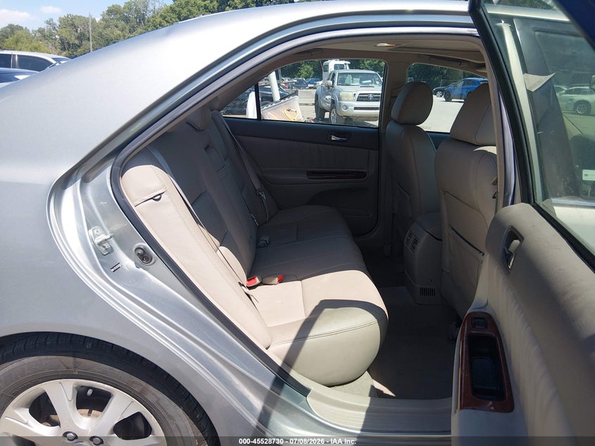 2005 TOYOTA CAMRY auction photo 8