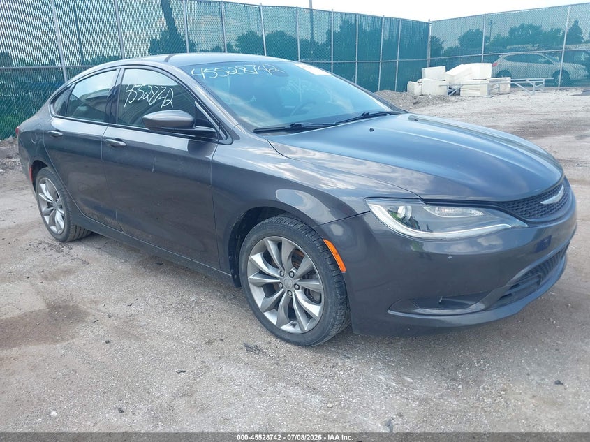 2016 Chrysler 200