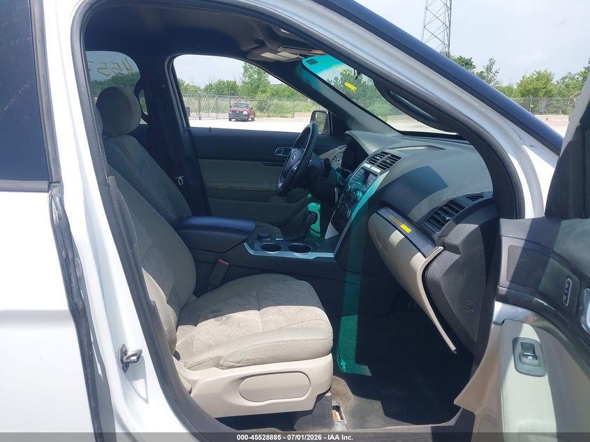2013 FORD EXPLORER auction photo 5
