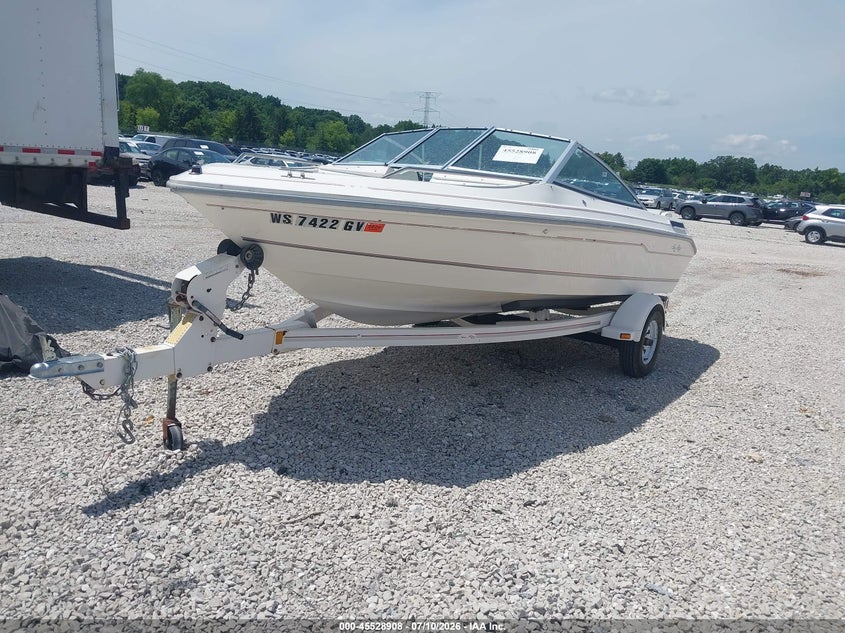 1993 SEA RAY 16' auction photo 2