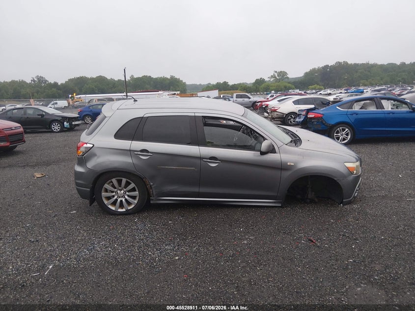 AtlanticExpress - Mitsubishi Outlander Sport