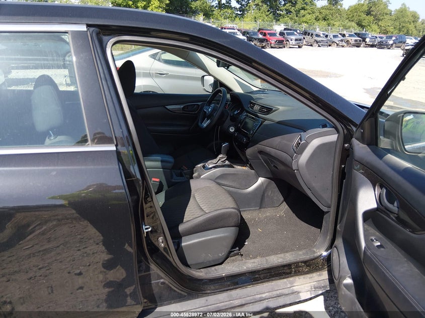 2019 NISSAN ROGUE auction photo 5