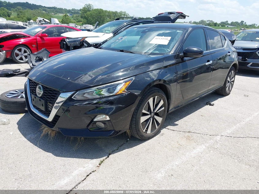 2020 NISSAN ALTIMA auction photo 2