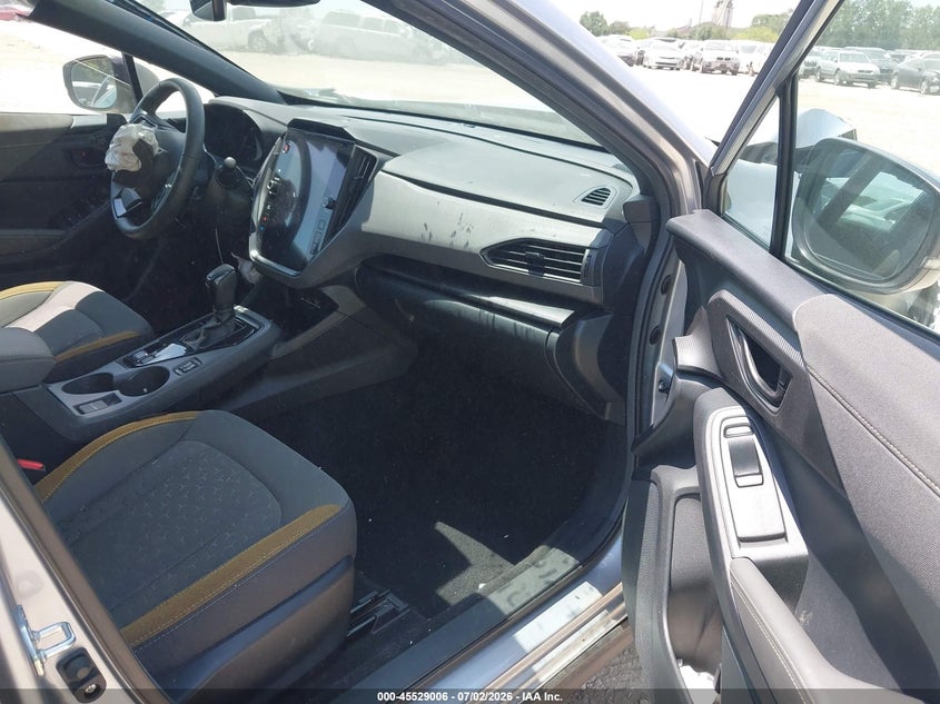 2024 SUBARU CROSSTREK auction photo 5