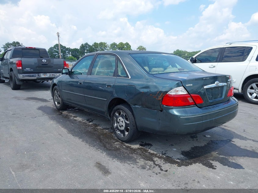 2003 TOYOTA AVALON auction photo 3
