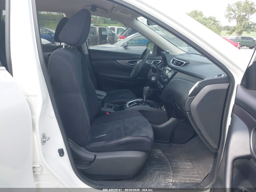 2016 NISSAN ROGUE auction photo 5
