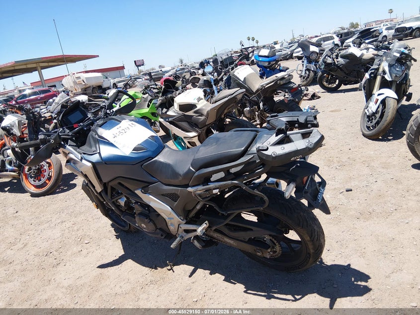 HONDA NC750 2023