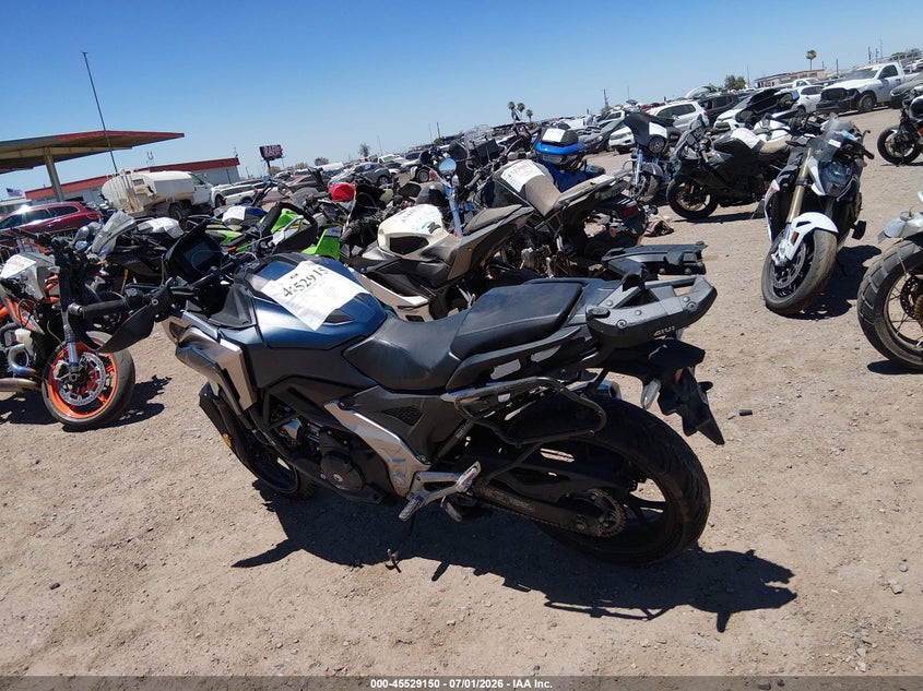 HONDA NC750 2023