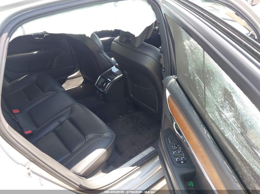 2020 VOLVO S90 auction photo 8