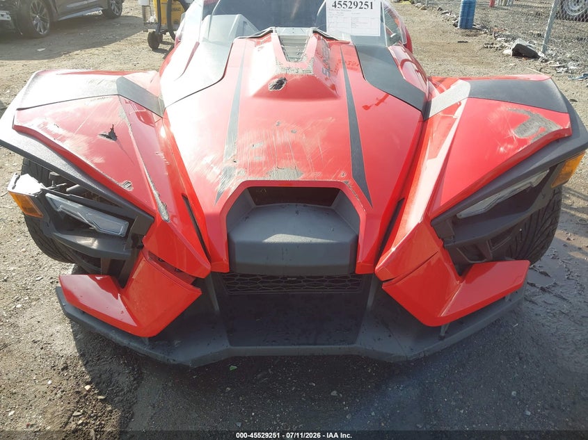 2021 POLARIS SLINGSHOT auction photo 6
