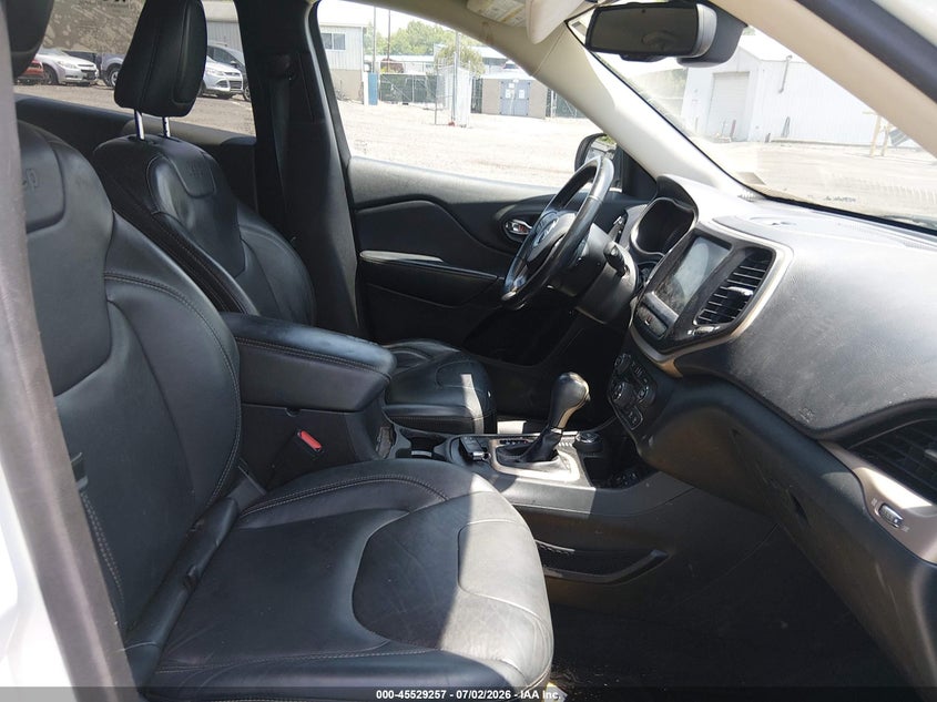 2015 JEEP CHEROKEE auction photo 5