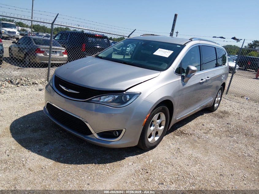 Vin: 2c4rc1eg5hr665701, lot: 46027506, chrysler pacifica touring-l plus 20172