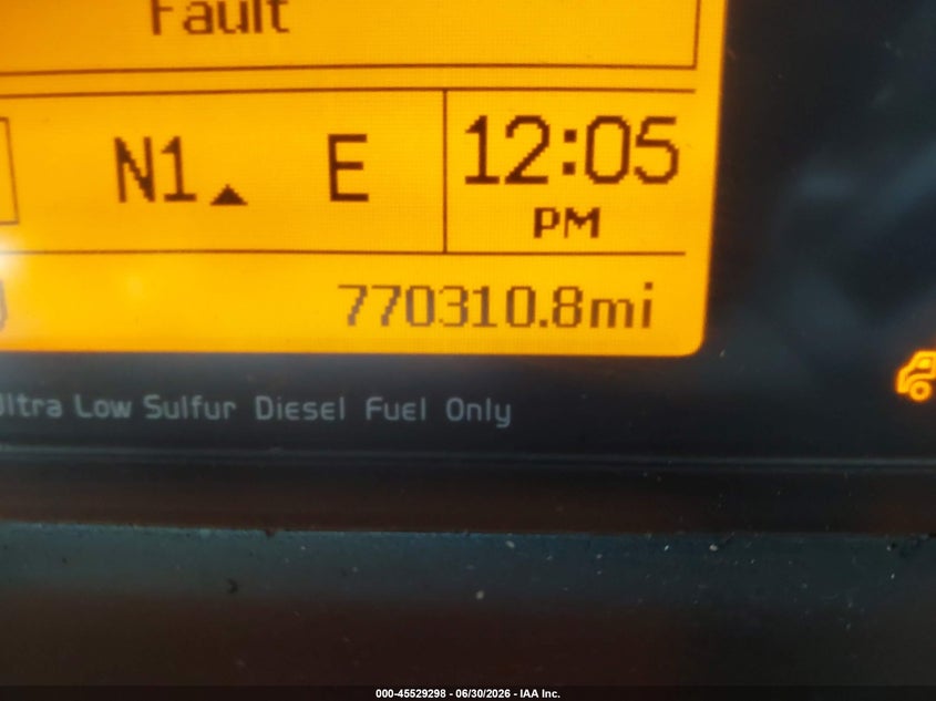 2015 VOLVO VN auction photo 5
