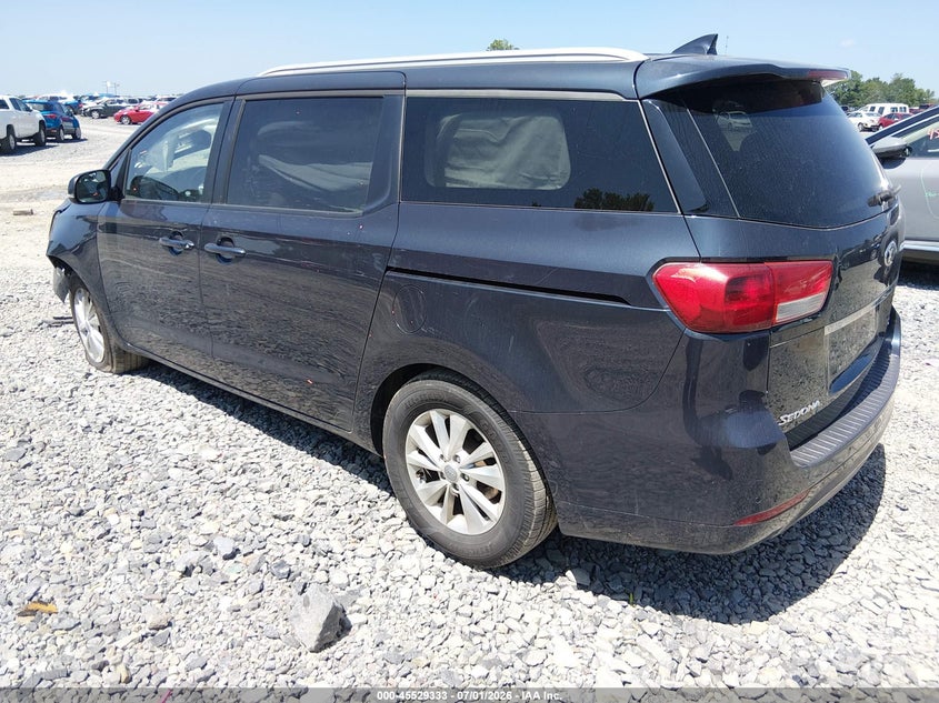 2015 KIA SEDONA auction photo 3