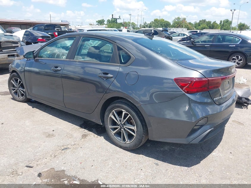2022 KIA FORTE auction photo 3