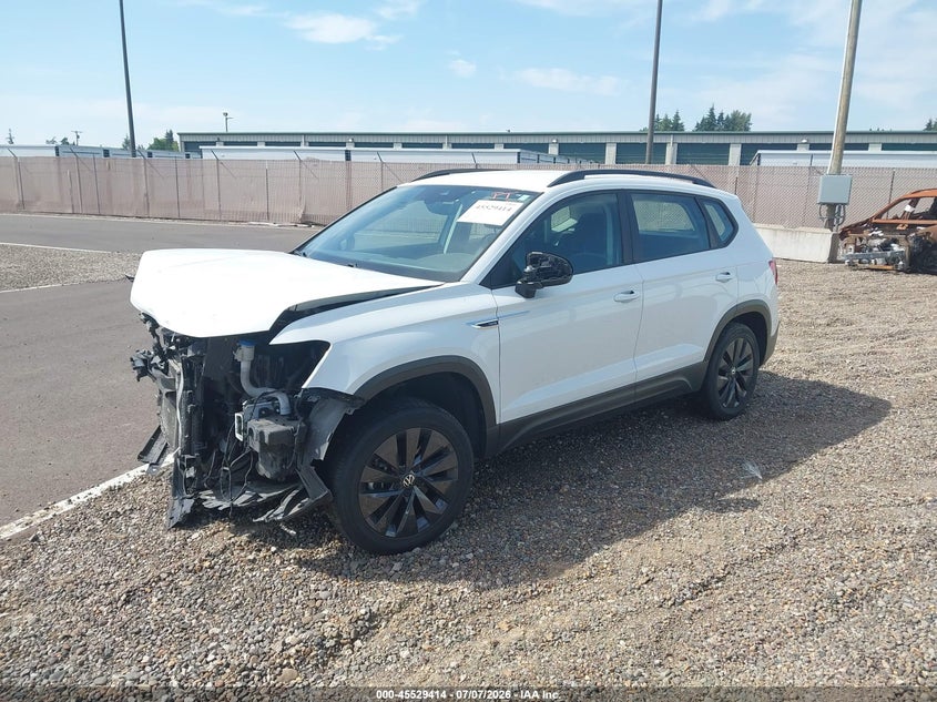 3VVDX7B28PM321748 2023 Volkswagen Taos 1.5t S photo 1