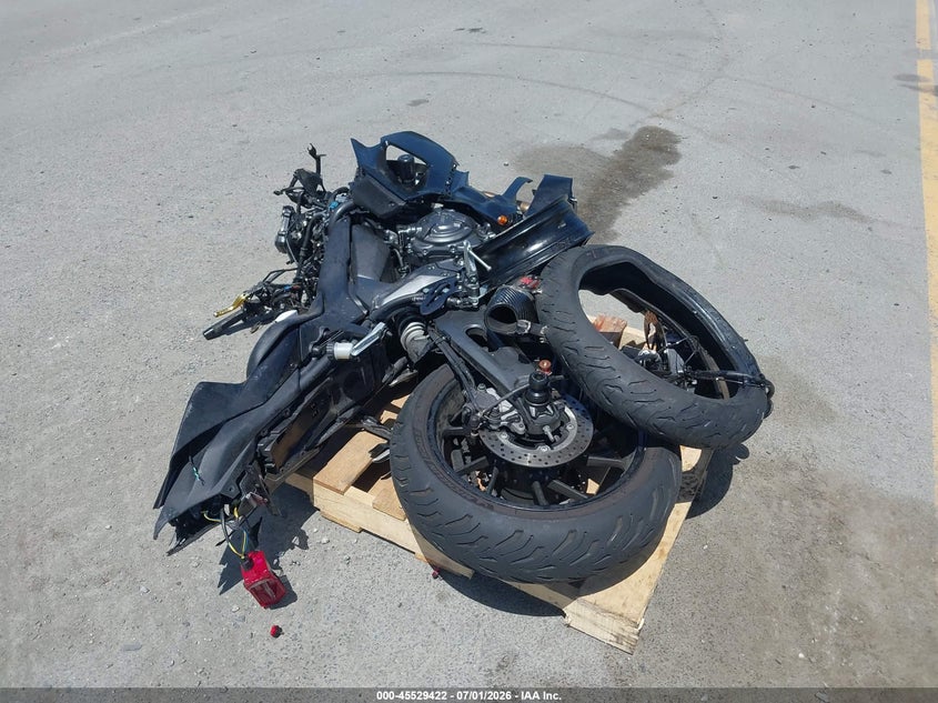 2022 Yamaha Yzfr7 VIN: JYARM38Y0NA000424 Lot: 45529422
