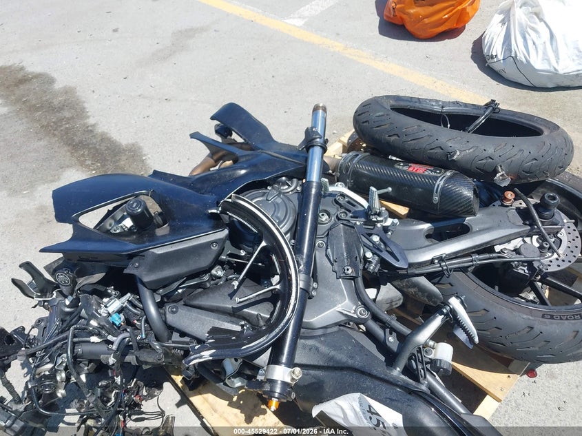 2022 Yamaha Yzfr7 VIN: JYARM38Y0NA000424 Lot: 45529422