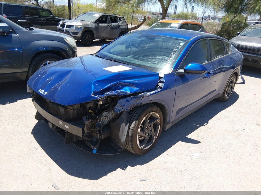 Vin: 3kpfu4de8se018171, lot: 46027760, kia k4 ex 20252