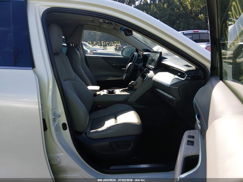 2021 TOYOTA VENZA auction photo 5
