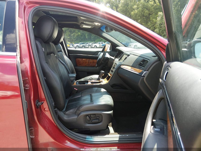 2014 LINCOLN MKS auction photo 5