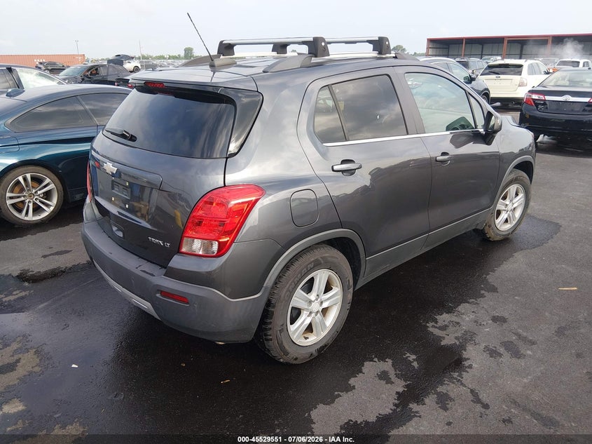 2016 CHEVROLET TRAX auction photo 4