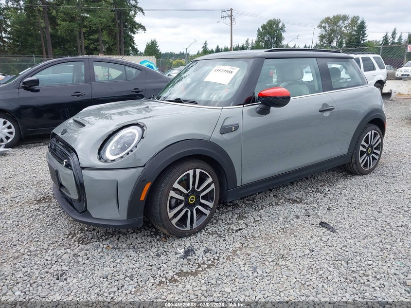 2023 MINI SE HARDTOP auction photo 2