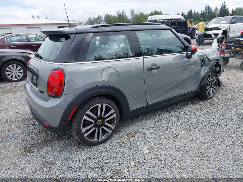 2023 MINI SE HARDTOP auction photo 4