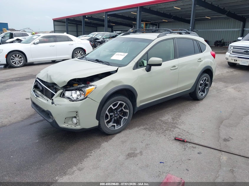 2016 SUBARU CROSSTREK auction photo 2