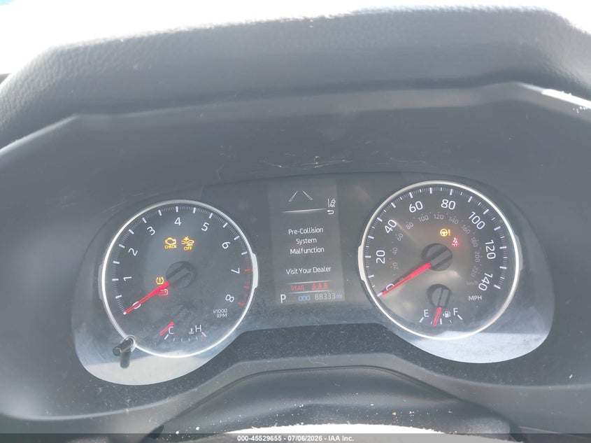 2020 TOYOTA RAV4 auction photo 7