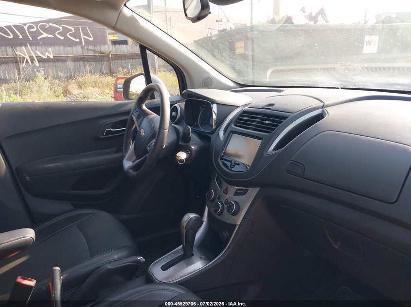 2016 CHEVROLET TRAX auction photo 5