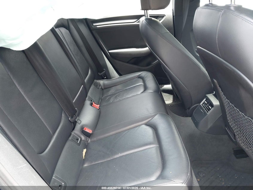 2018 Audi A3 2.0T Premium/2.0T Tech Premium VIN: WAUB8GFF1J1039422 Lot: 45529714