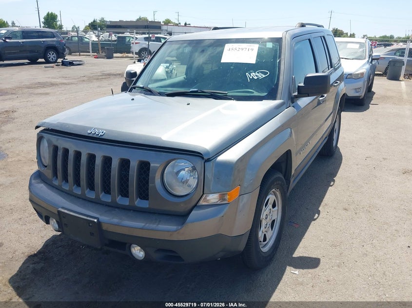 1C4NJRBB5ED601054 2014 Jeep Patriot Sport photo 1