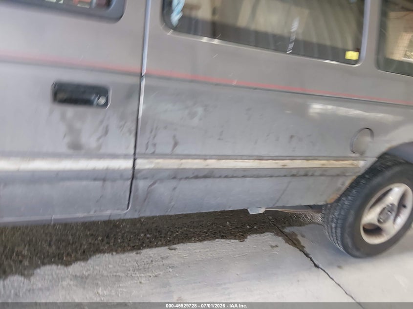 1993 Plymouth Grand Voyager Se VIN: 1P4GK44R7PX748315 Lot: 45529728