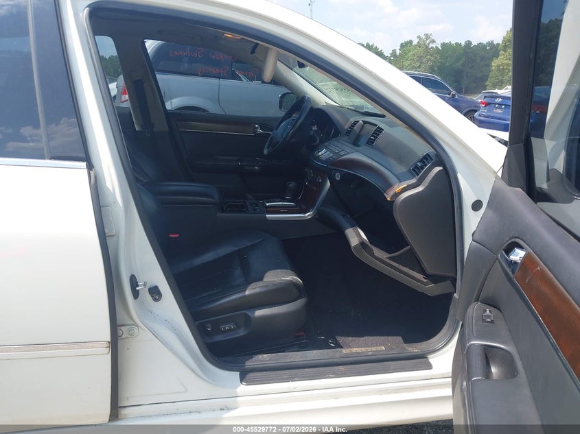 2010 INFINITI M35 auction photo 5