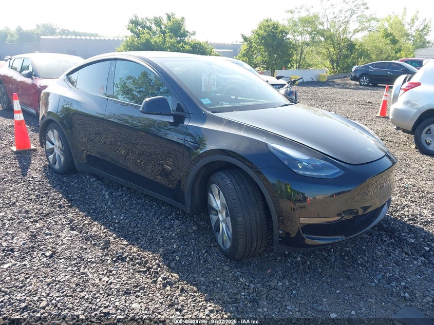 Vin: 7saygdee1pa177601, lot: 46028040, tesla model y awd/long range dual motor all-wheel drive 2023 img_1